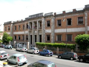 (Italiano) “EX ISTITUTI CHIMICI” – VIA RUSTICHELLO E VIA RISORGIMENTO, PISA